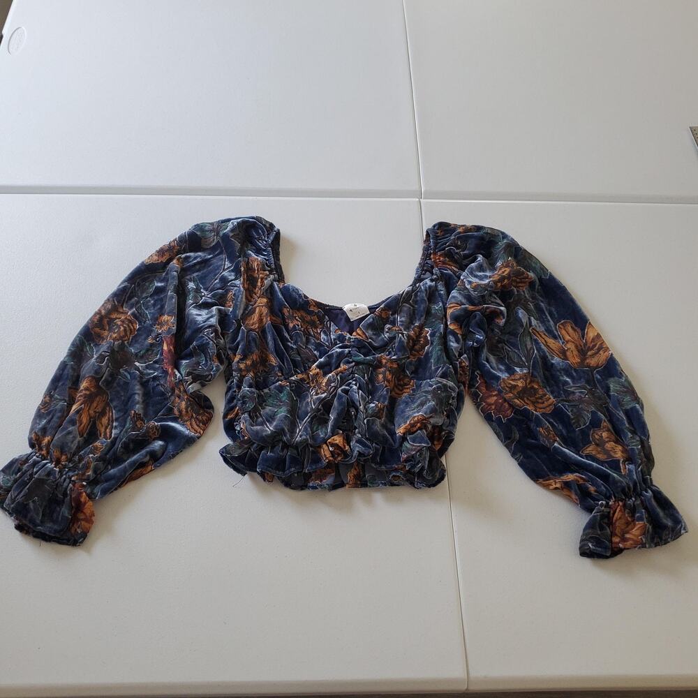 By Together Blouse Womens Small Velvet Floral Long Sleeve Crop Whimsigoth Fairy